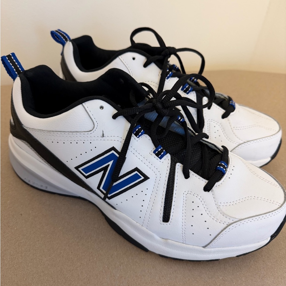 New Balance Men's White and Black Sneakers with Blue Accents 10.5 4E